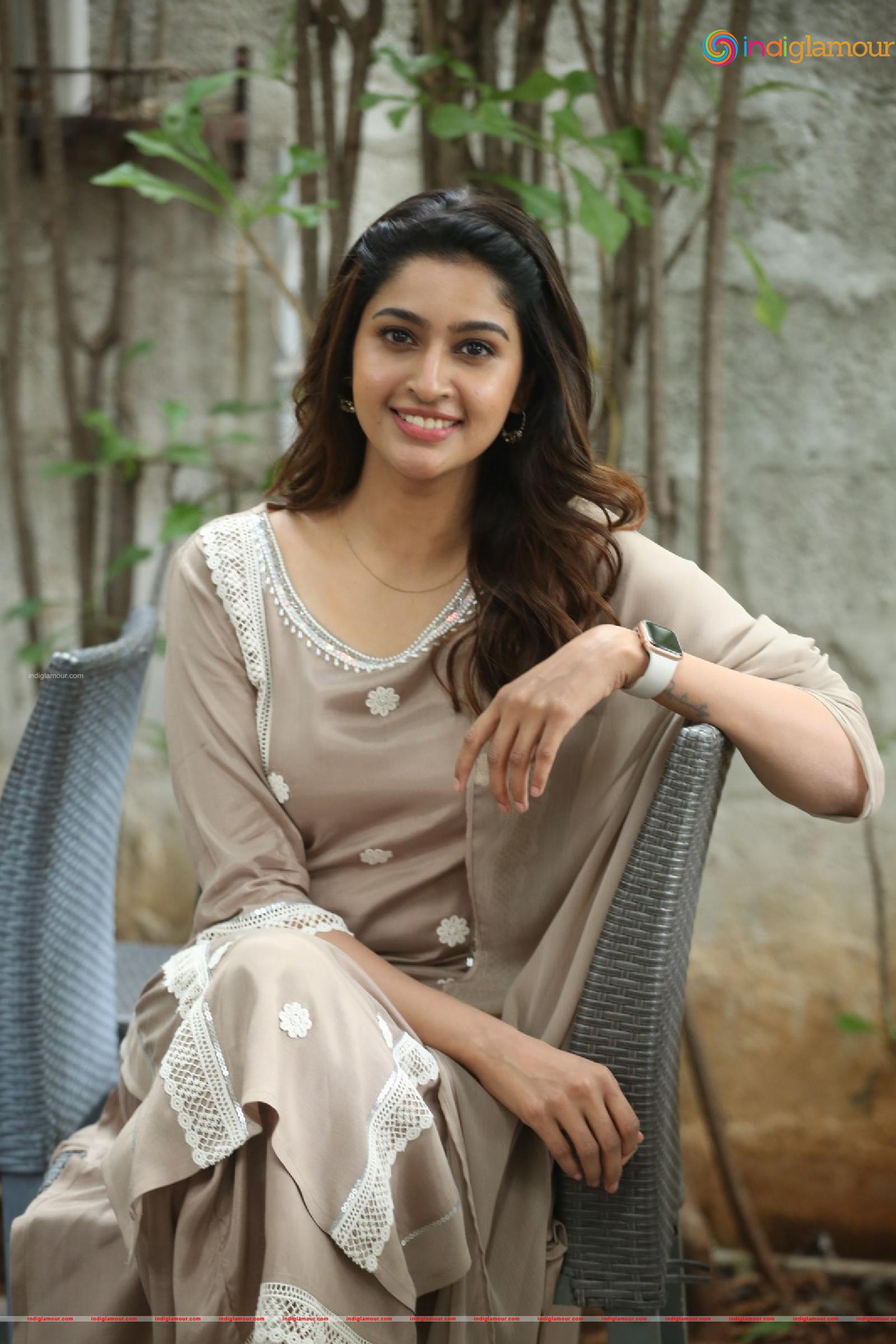 Tanya Ravichandran Actress hd photo
