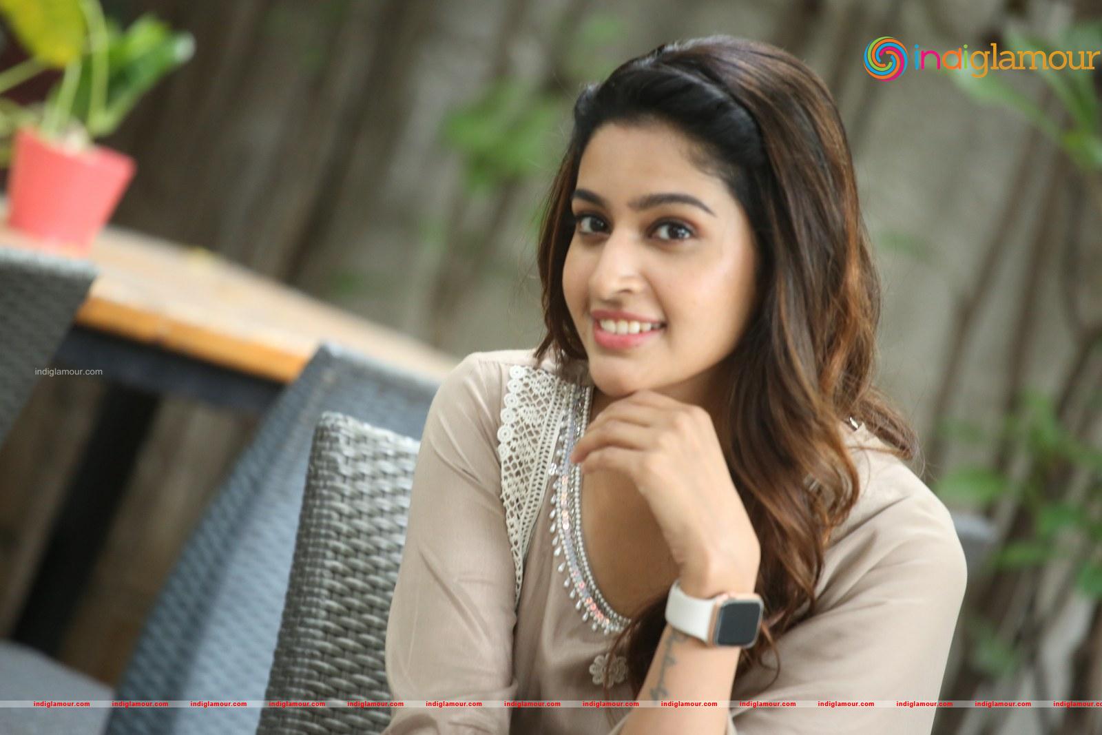 Tanya Ravichandran Actress hd photo