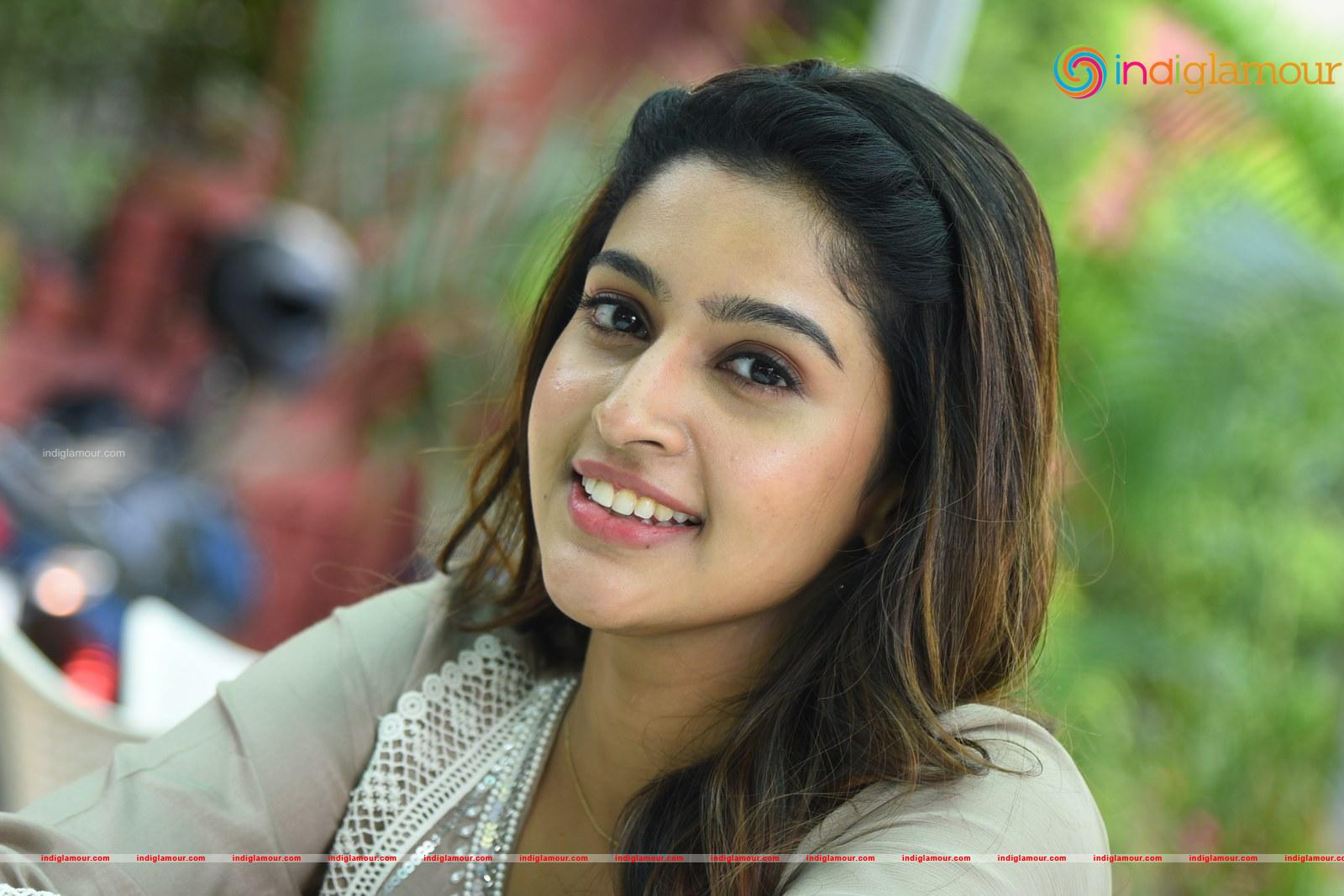 Tanya Ravichandran Actress hd photo