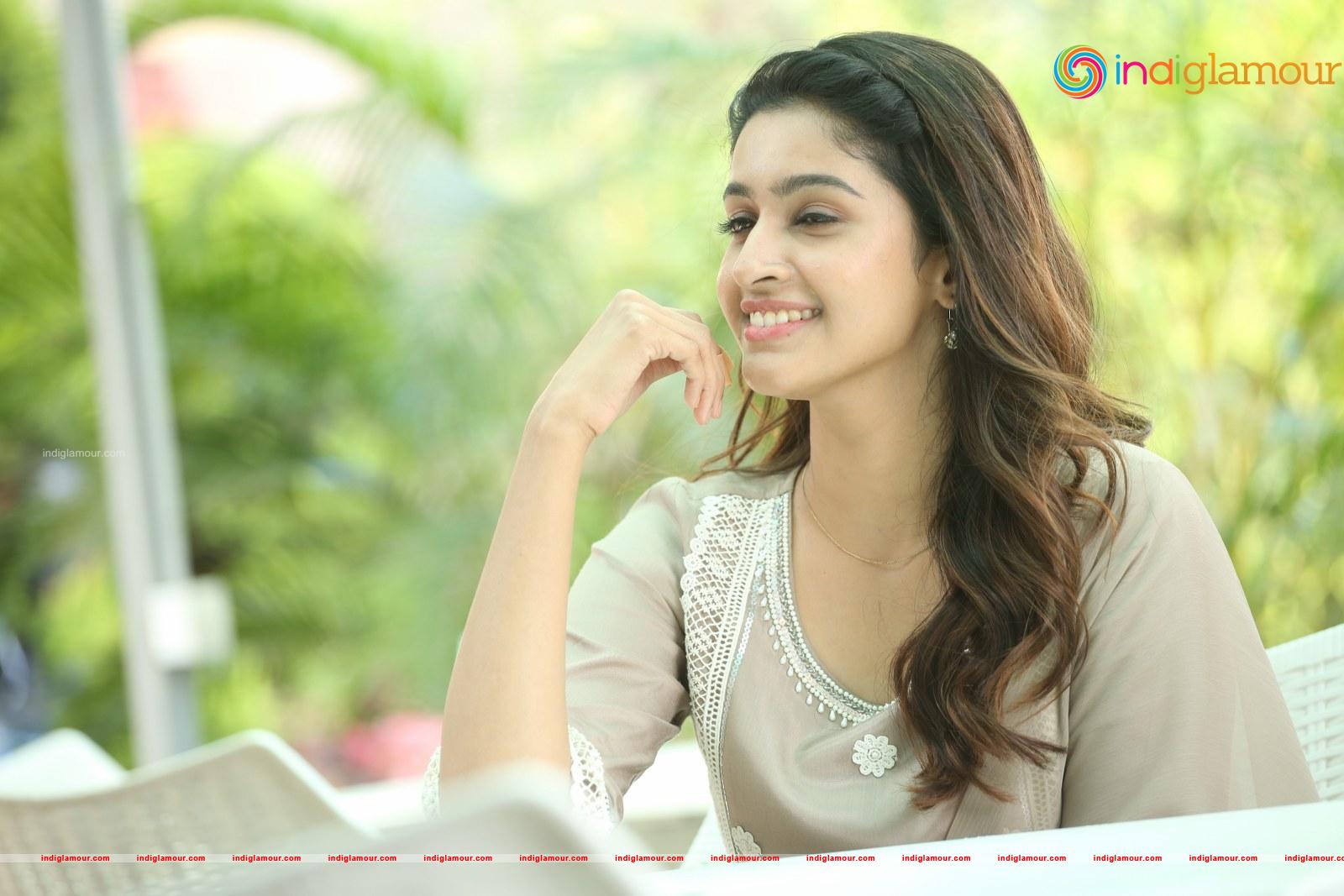 Tanya Ravichandran Actress hd photo