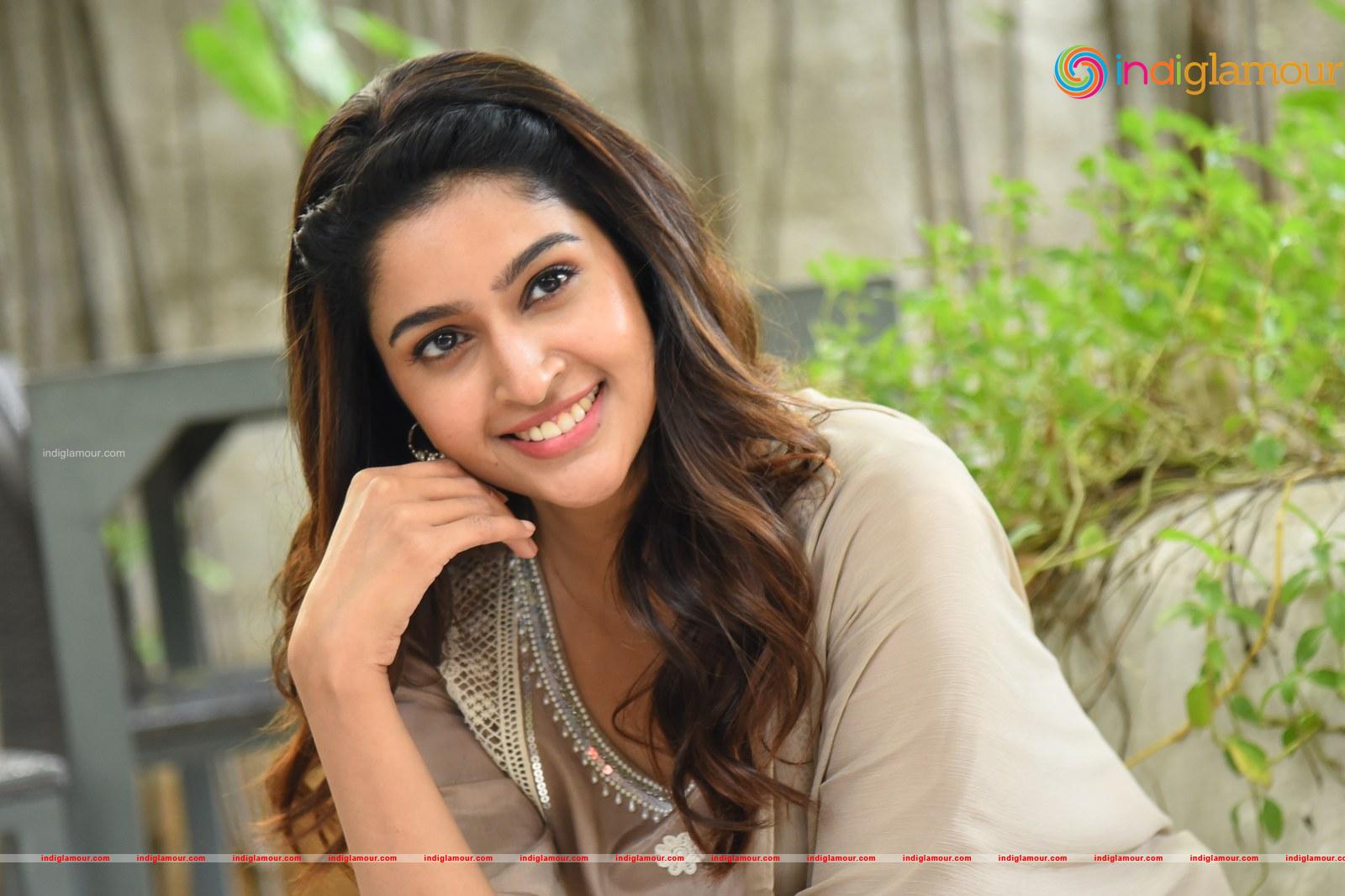 Tanya Ravichandran Actress hd photo