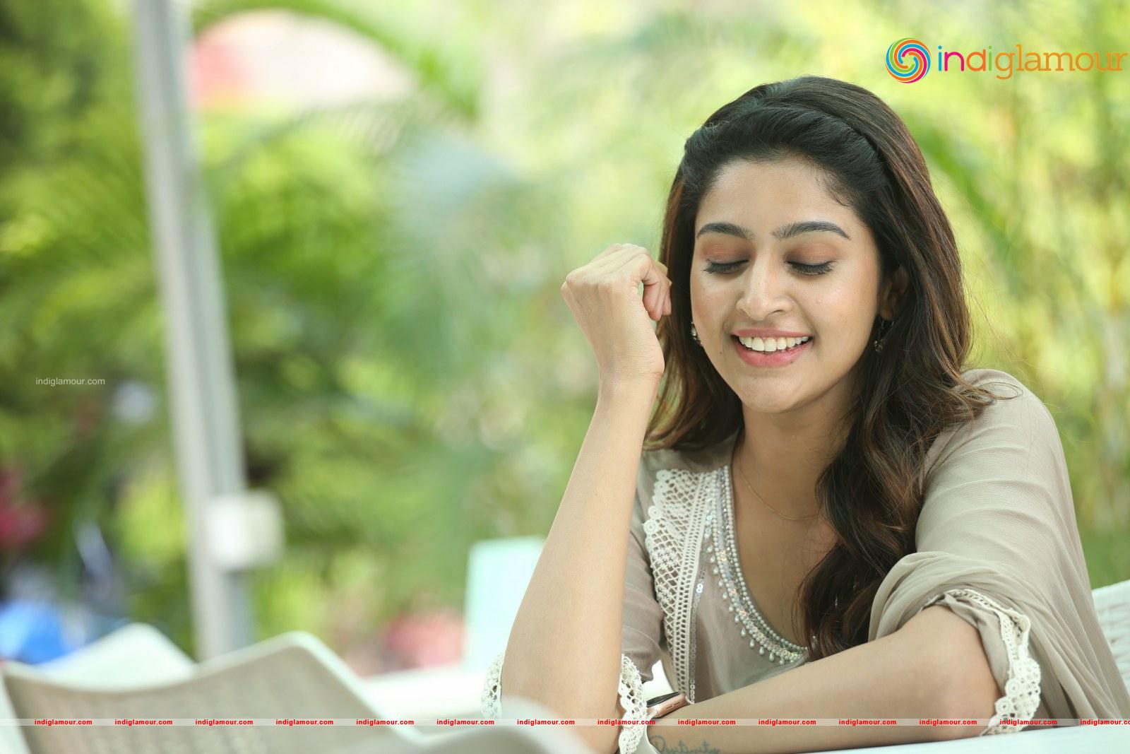 Tanya Ravichandran Actress hd photo