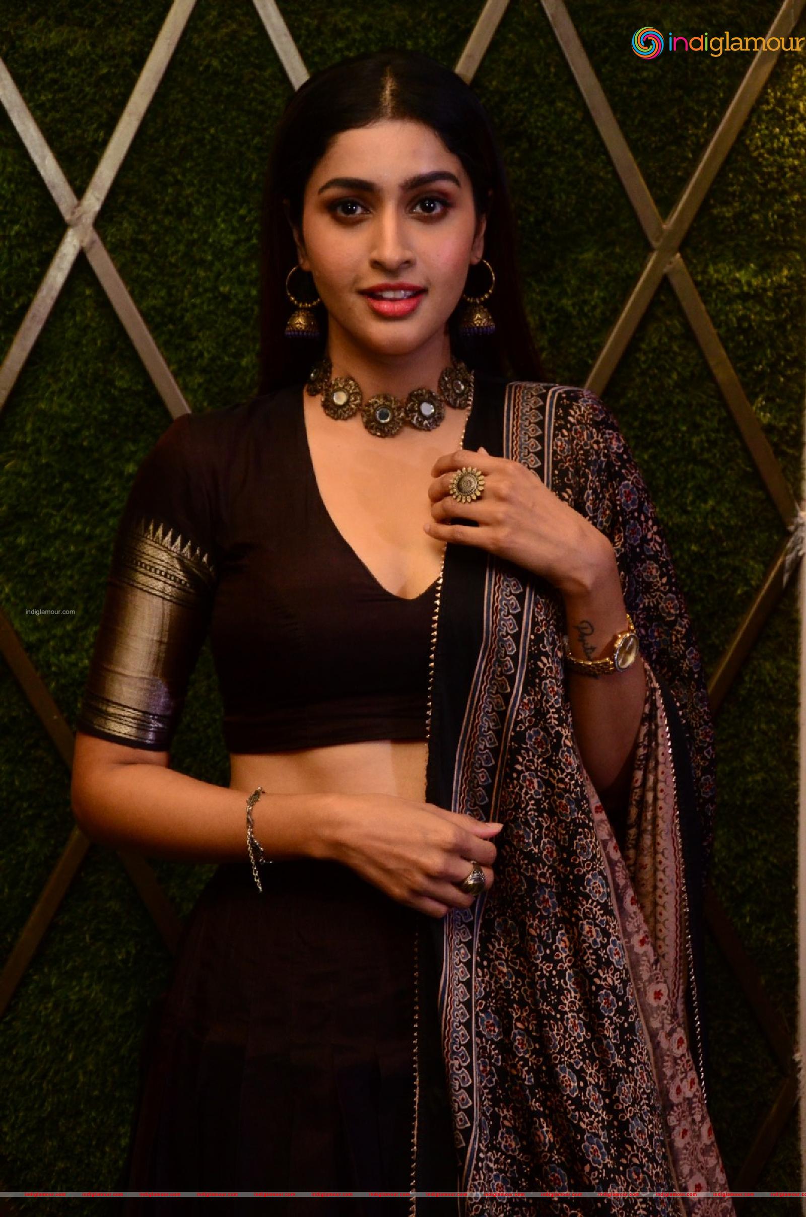 Tanya Ravichandran Actress hd photo