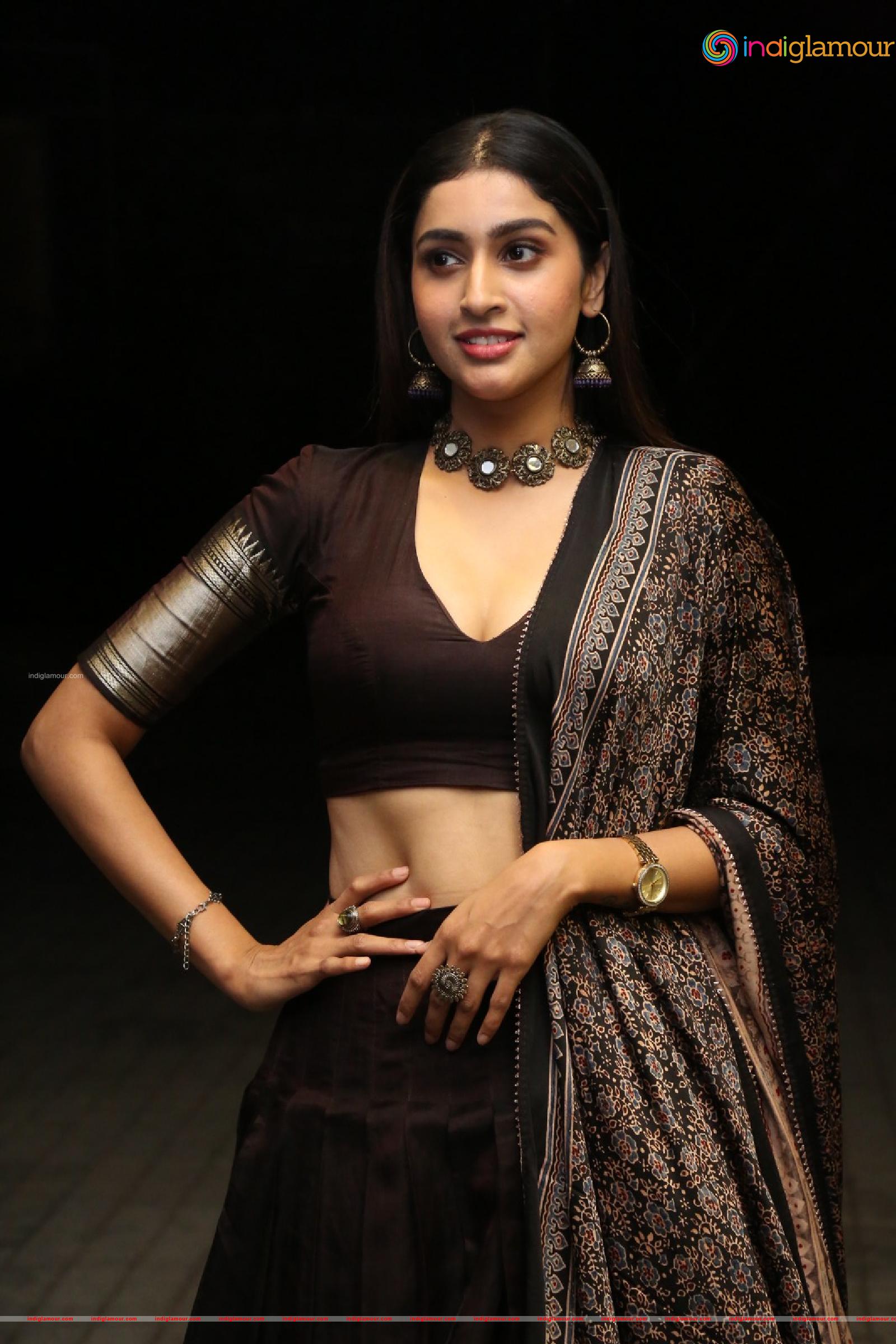 Tanya Ravichandran Actress hd photo