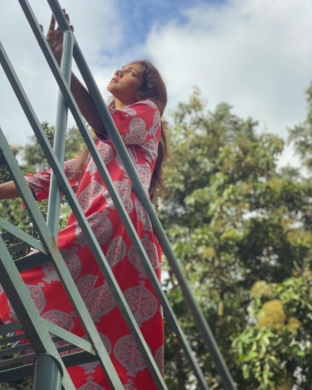 Madonna Sebastian Actress hd photo