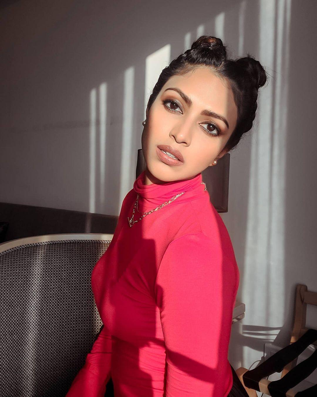 Amala Paul Actress hd photo