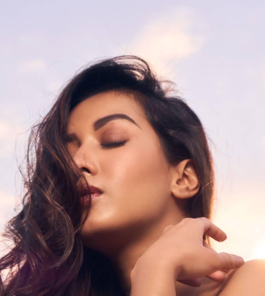 Catherine Tresa Actress hd photo