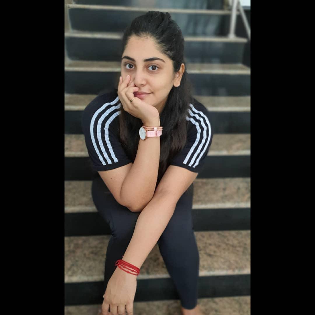 Manjima Mohan Actress hd photo