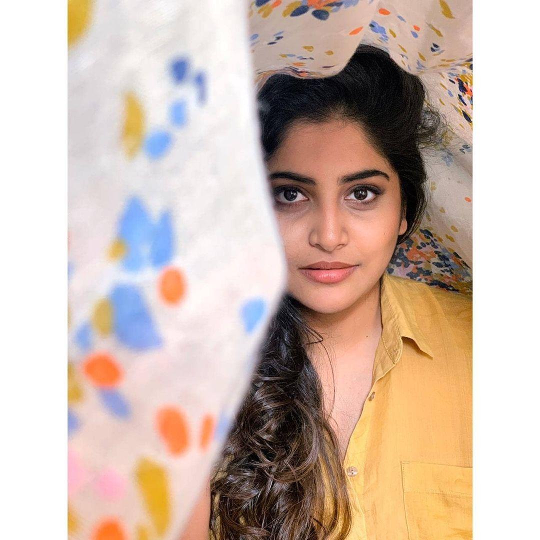 Manjima Mohan Actress hd photo