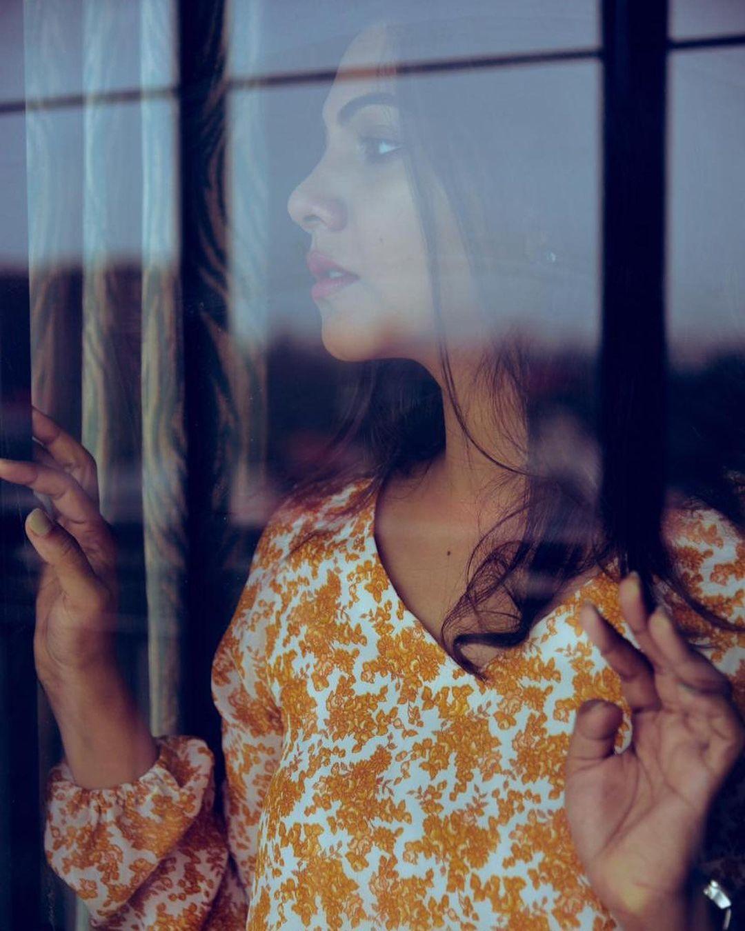 Madonna Sebastian Actress hd photo
