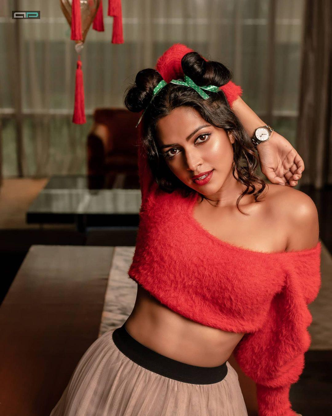 Amala Paul Actress hd photo