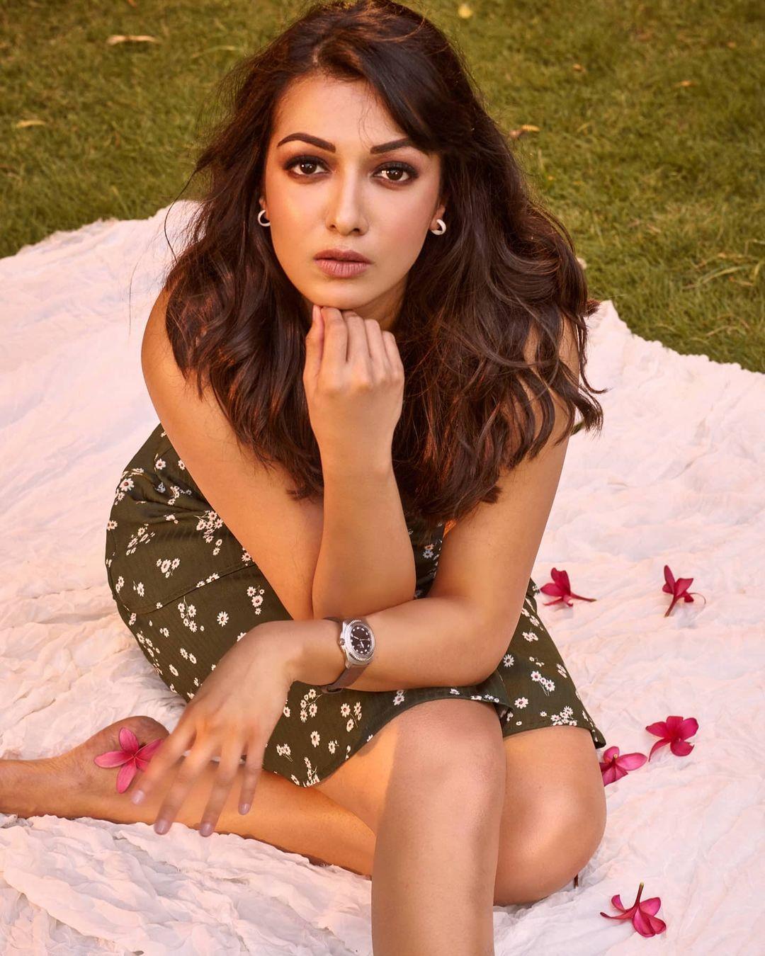 Catherine Tresa Actress hd photo