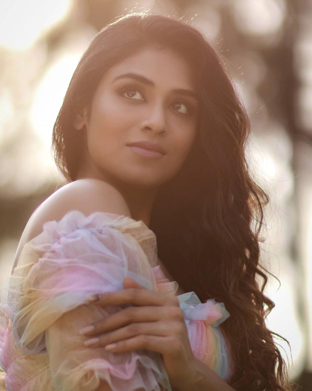 Indhuja Ravichandran Actress hd photo