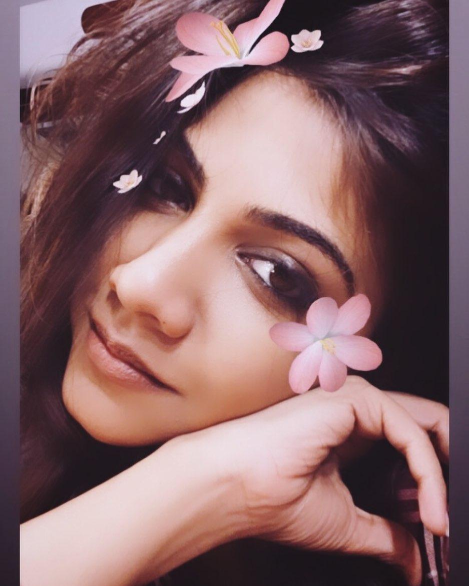 Madonna Sebastian Actress hd photo