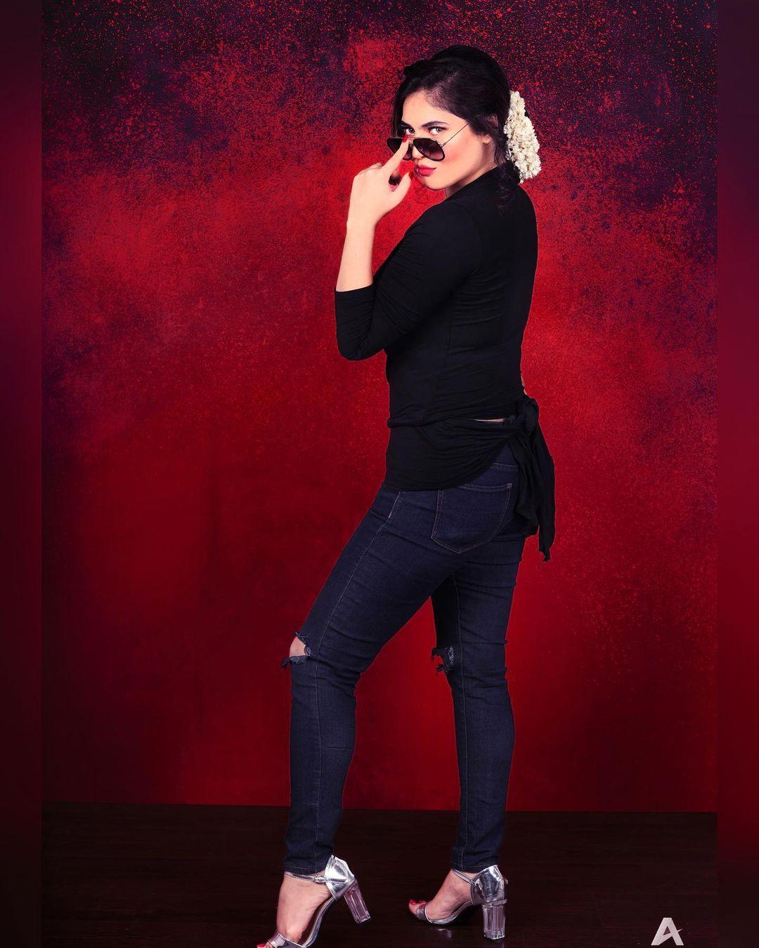 Sherin Actress hd photo