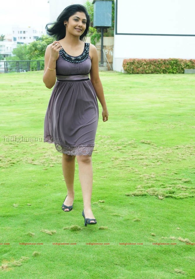 Kamalinee Mukherjee Actress hd photo