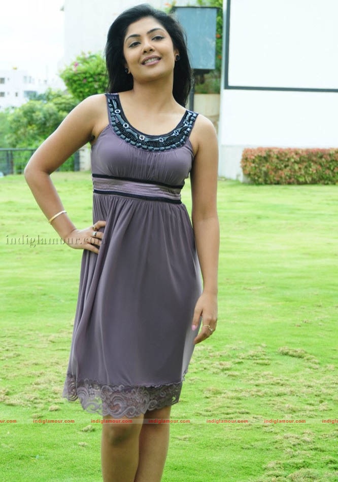 Kamalinee Mukherjee Actress hd photo