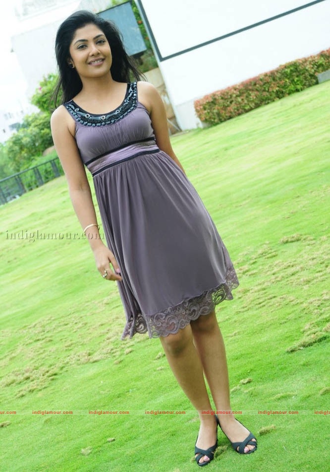 Kamalinee Mukherjee Actress hd photo