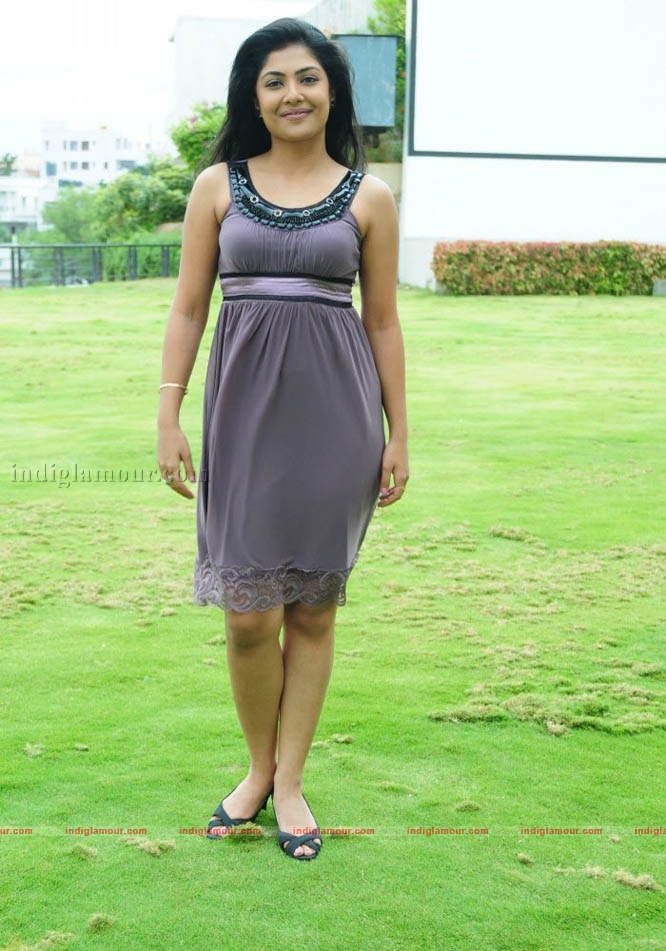 Kamalinee Mukherjee Actress hd photo