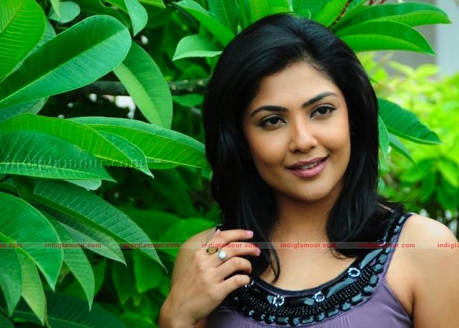 Kamalinee Mukherjee Actress hd photo