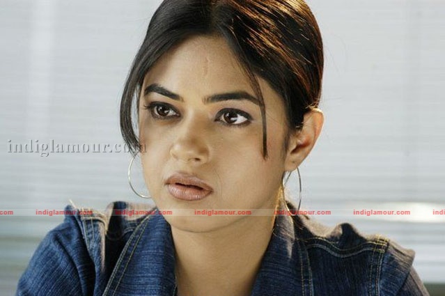 Meera Chopra Actress hd photo