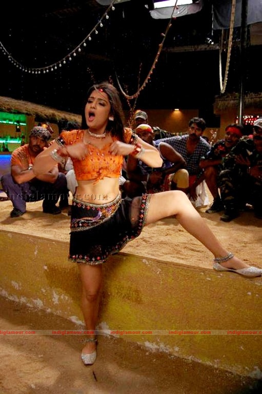 Nikitha Actress hd photo