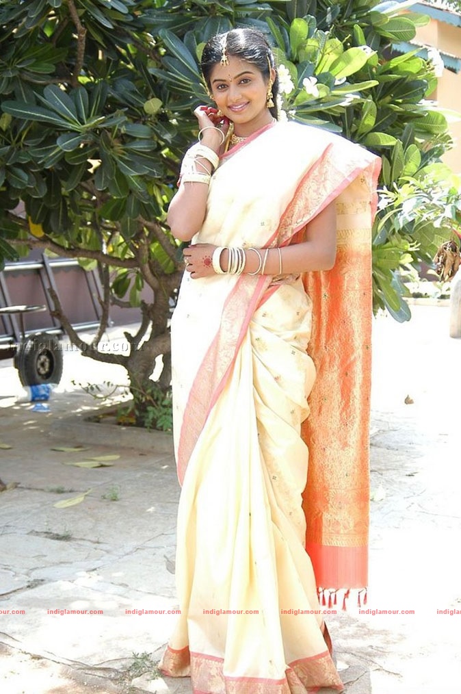 Priyamani Actress hd photo