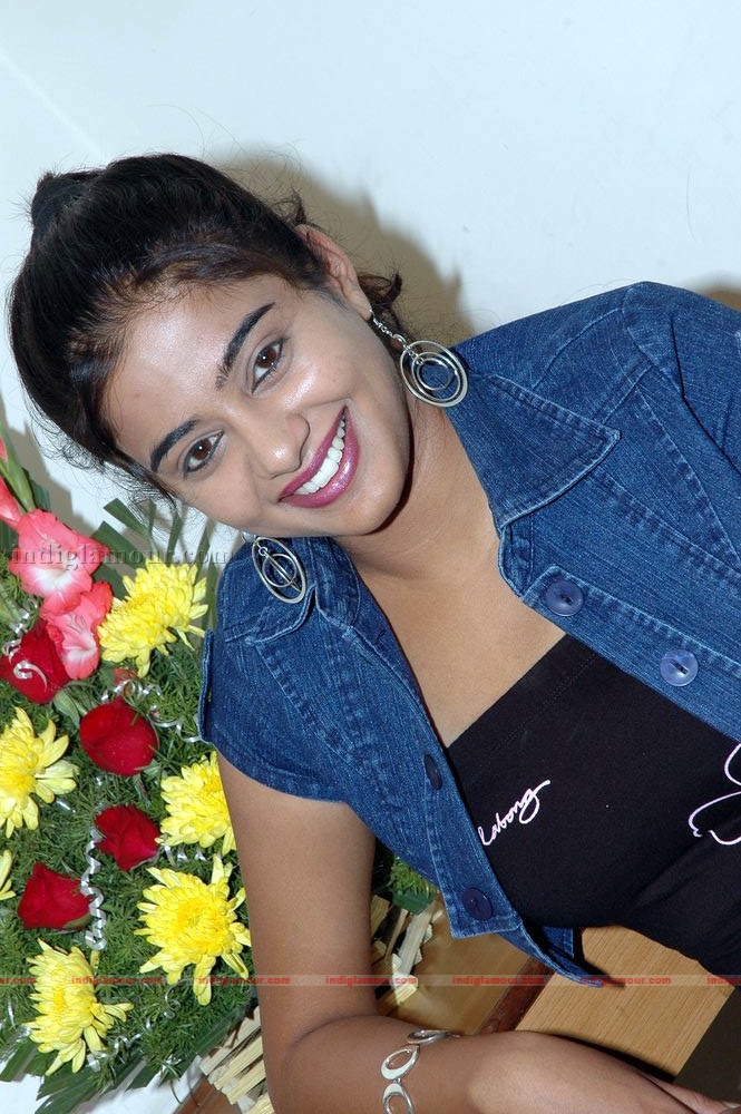Priyamani Actress hd photo