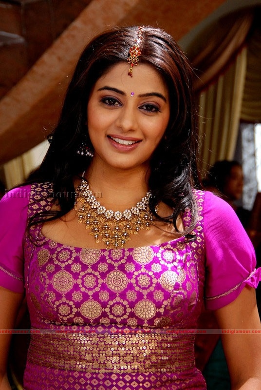 Priyamani Actress hd photo