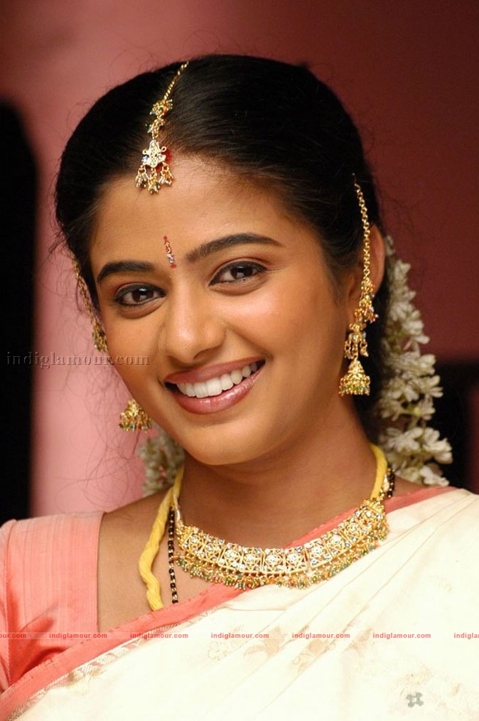 Priyamani Actress hd photo