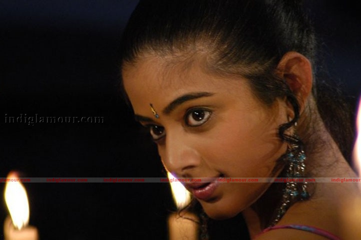 Priyamani Actress hd photo