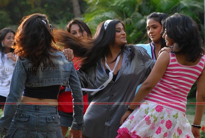 Priyamani Actress hd photo