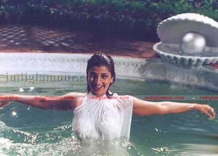 Rambha Actress hd photo