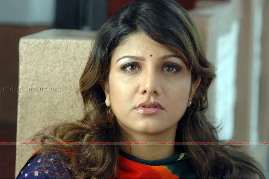 Rambha Actress hd photo