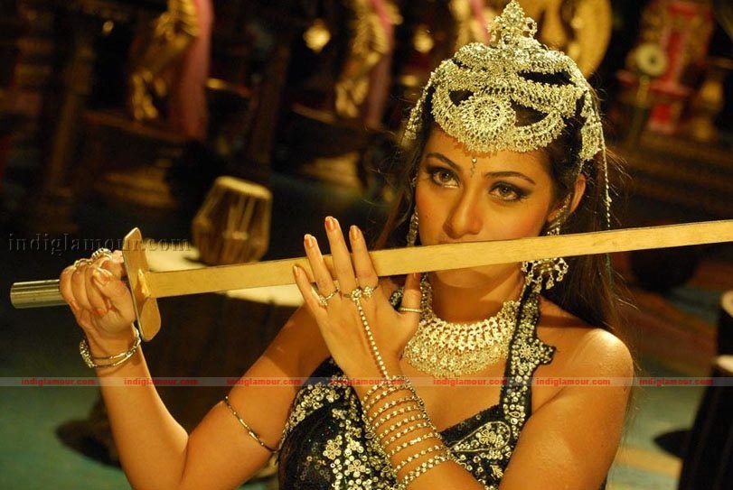 Sada Actress hd photo