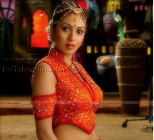 Sada Actress hd photo
