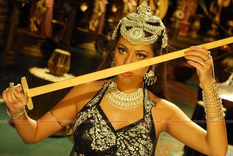 Sada Actress hd photo