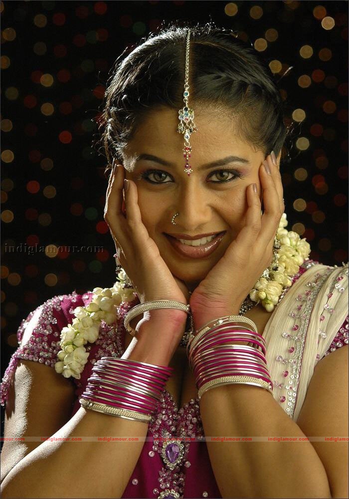 Sangeetha Actress hd photo