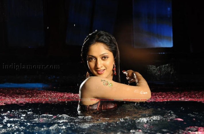 Sheela Actress hd photo