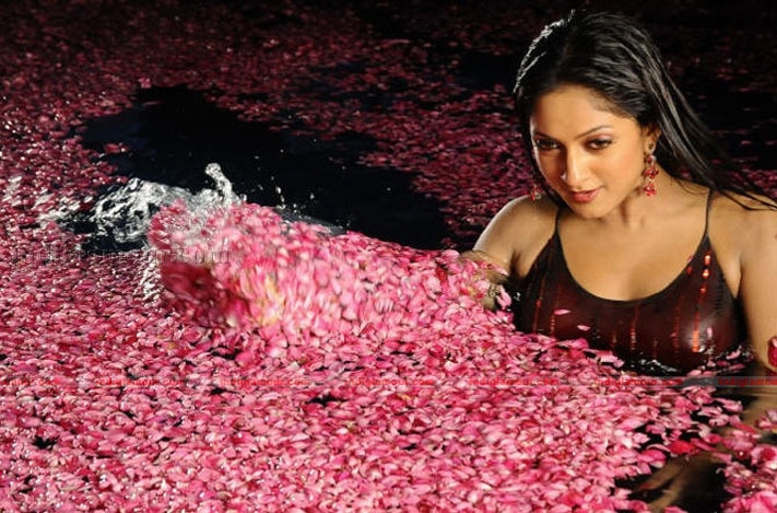 Sheela Actress hd photo