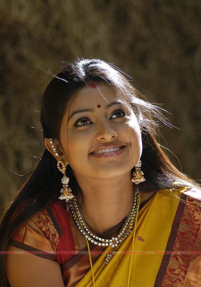 Sneha Actress hd photo
