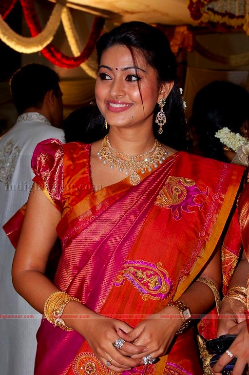 Sneha Actress hd photo