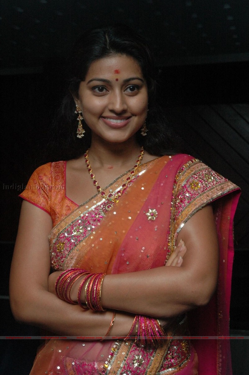 Sneha Actress hd photo