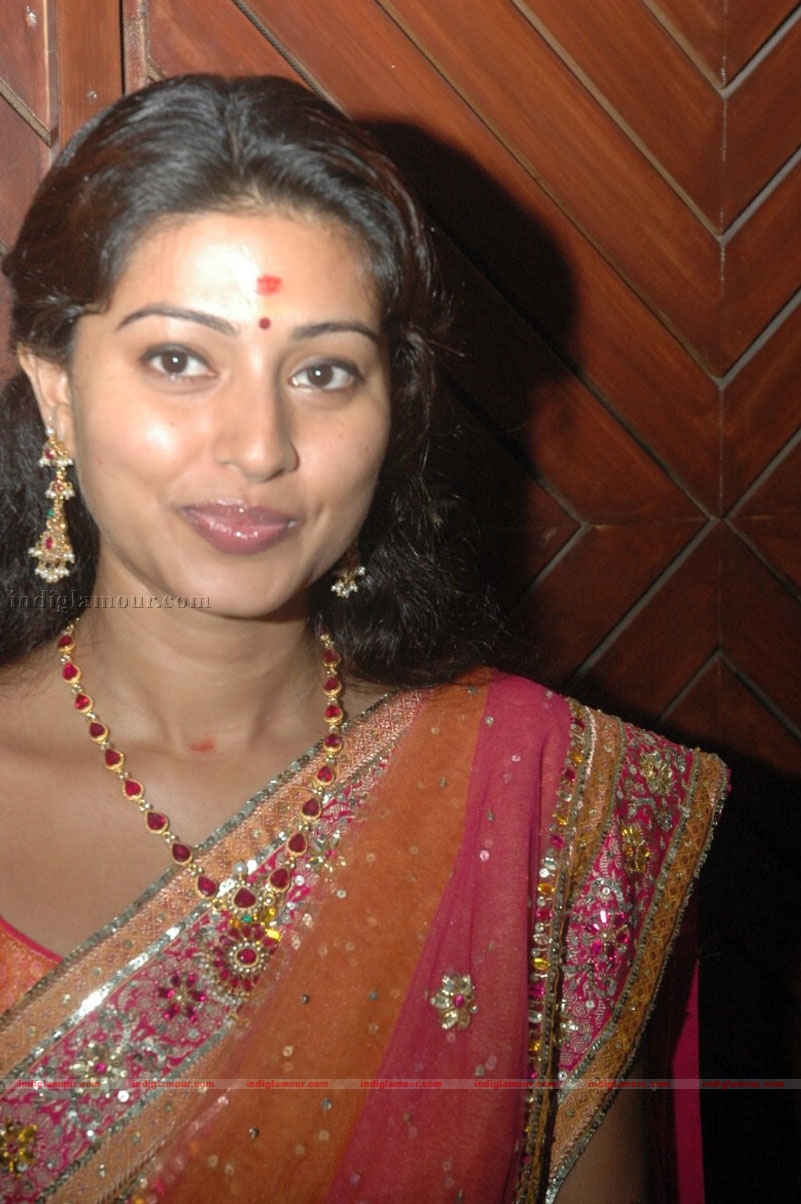 Sneha Actress hd photo