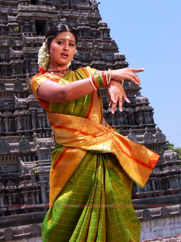 Sneha Actress hd photo