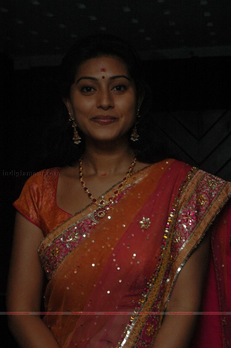 Sneha Actress hd photo