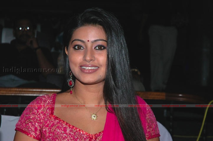 Sneha Actress hd photo