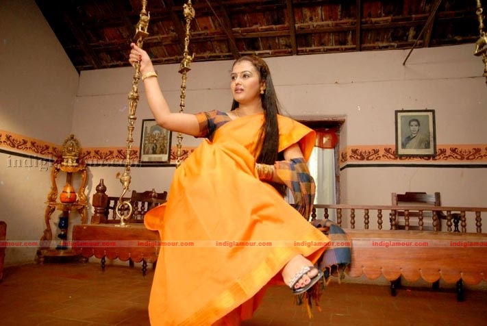 Sona Actress hd photo