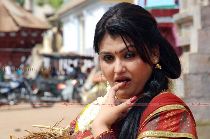 Sona Actress hd photo