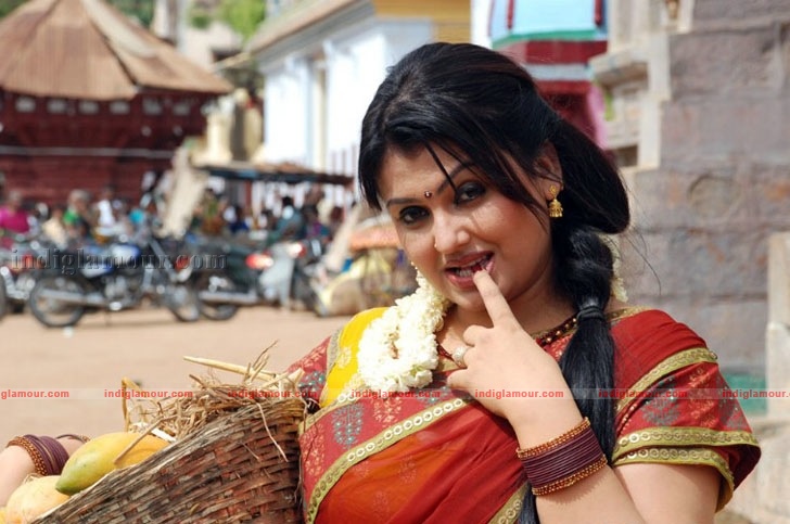 Sona Actress hd photo